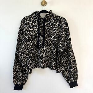 Eloquii x Refinery29 Black White Star Graphic Crop Hoodie Sweatshirt Women 22 24